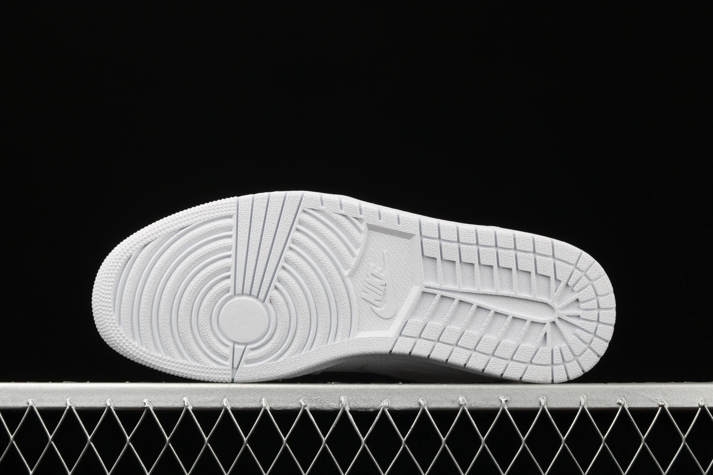 All categories Air Jordan Jordan series basketball shoes Air Jordan 1 Low Air Jordan 1 Low AJ1 Joe 1 low-top cultural and leisure sports sneakers 553558-112